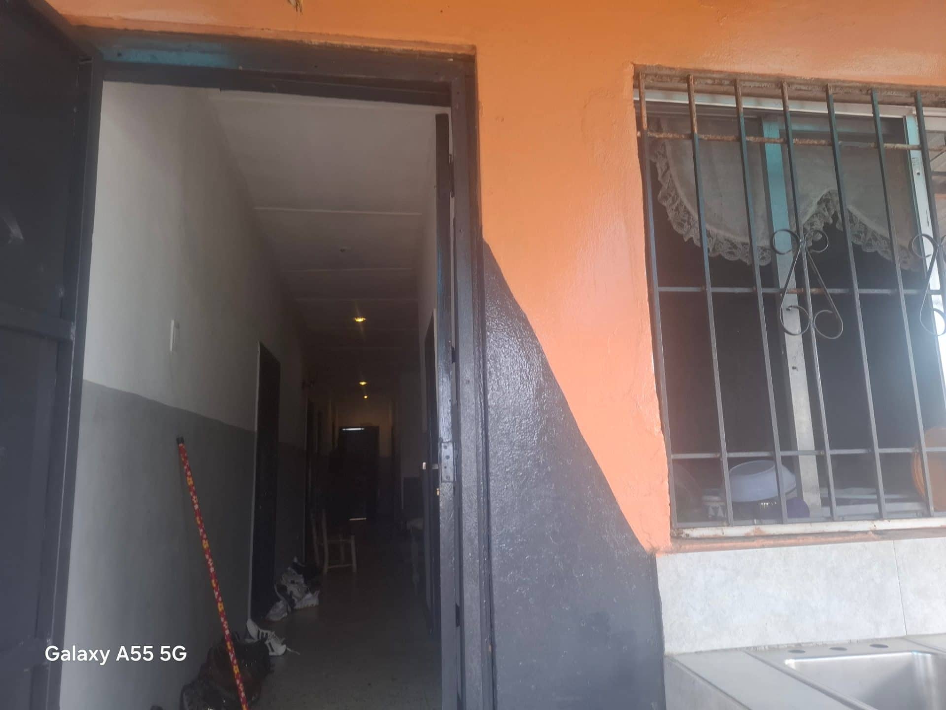 3 bedrooms for rent