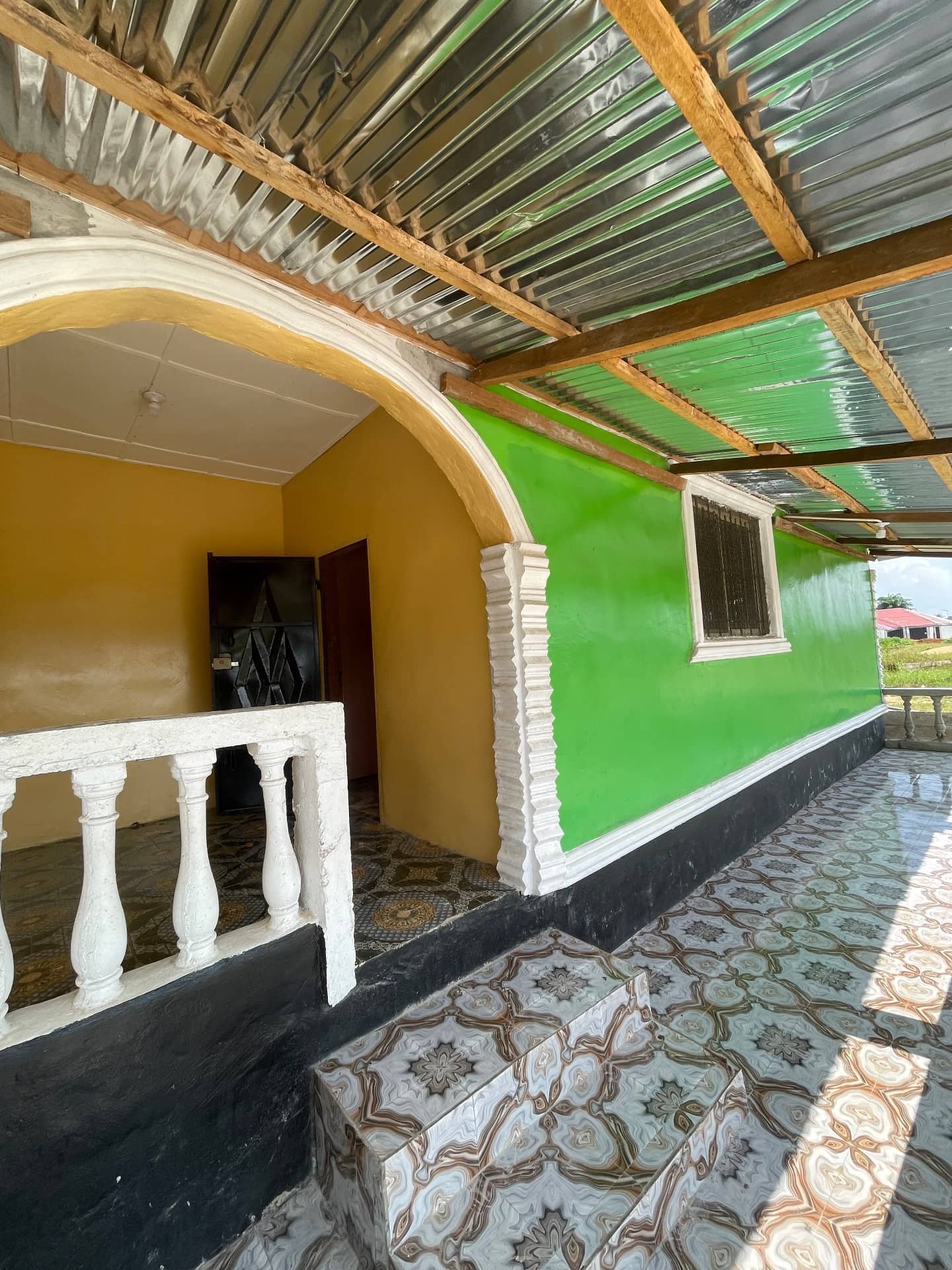 2- bedroom apartment in Mount Barclay